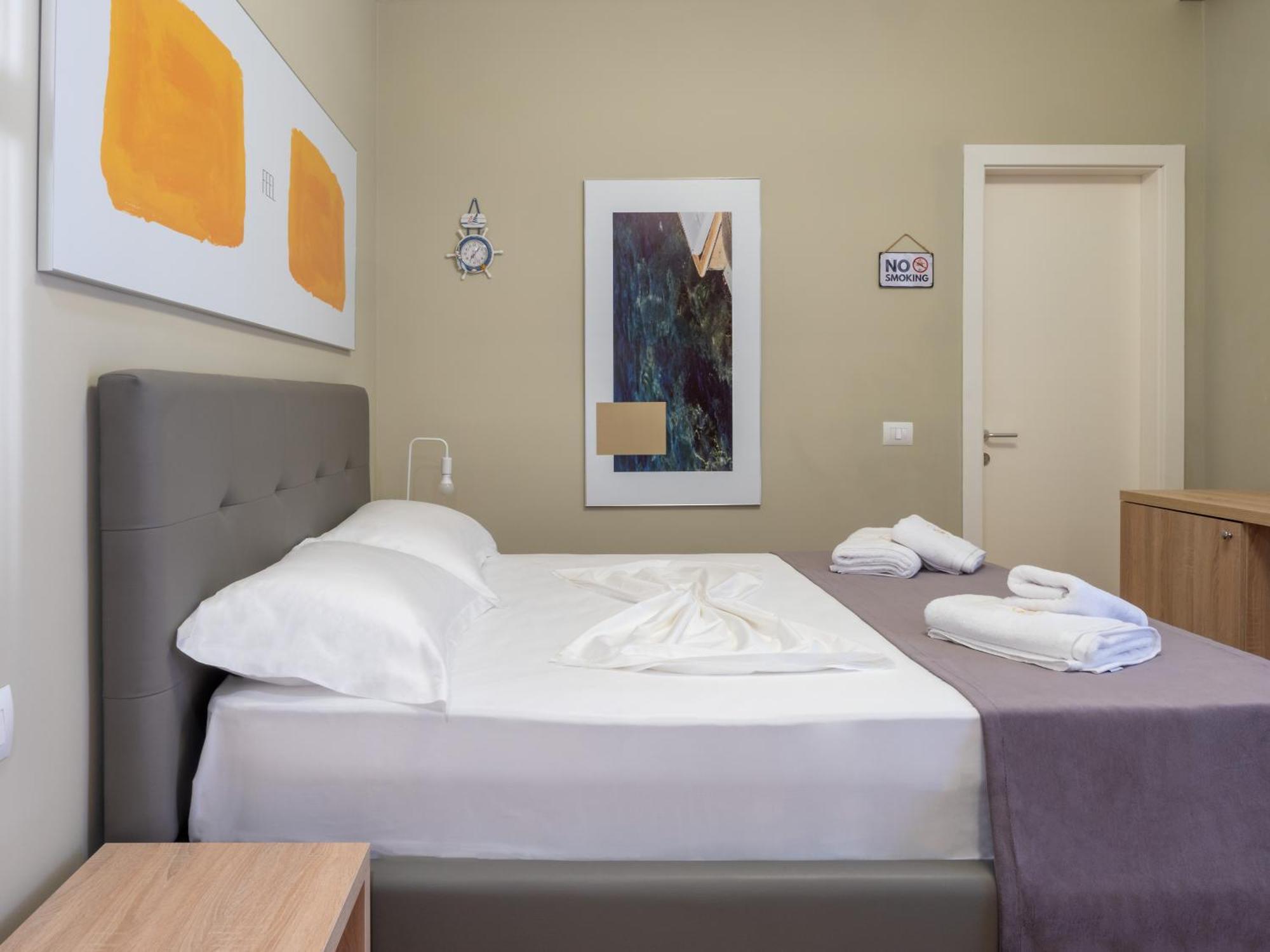 Nia Boutique Hotel By Rapo'S Resort Himare Luaran gambar