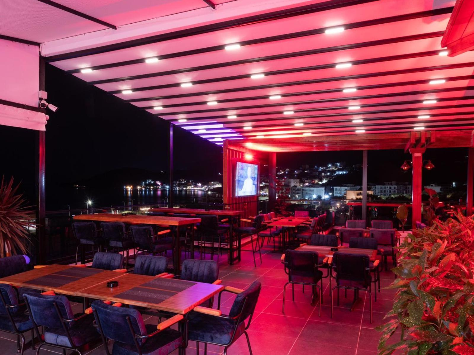 Nia Boutique Hotel By Rapo'S Resort Himare Luaran gambar