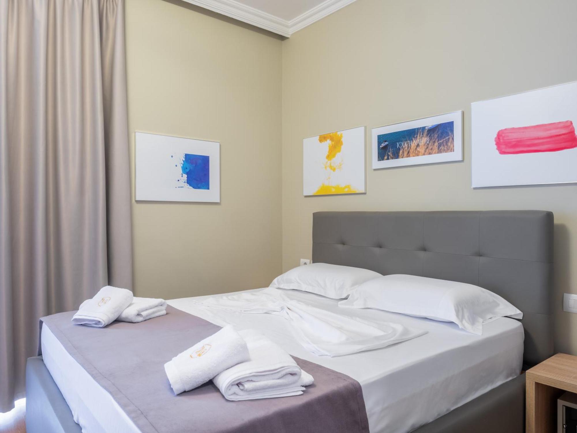 Nia Boutique Hotel By Rapo'S Resort Himare Luaran gambar
